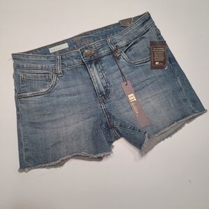 Kut from the kloth shorts Size 4